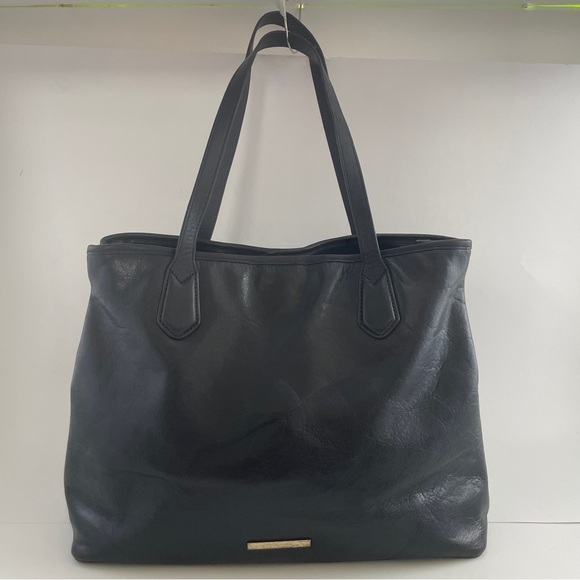 Brahmin Black/Blue Tote Bag with Elegant Design - Picture 1 of 8
